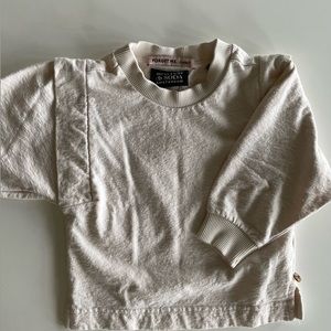 White sweater scotch & Soda